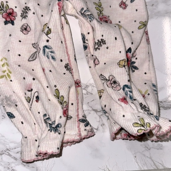 Mudpie Floral newborn One Piece up to 9 lbs size newborn - Picture 3 of 7